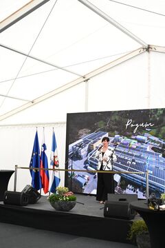 Prireditev od odprtju prenovljenega obrata Pivke perutninarstva  (2)